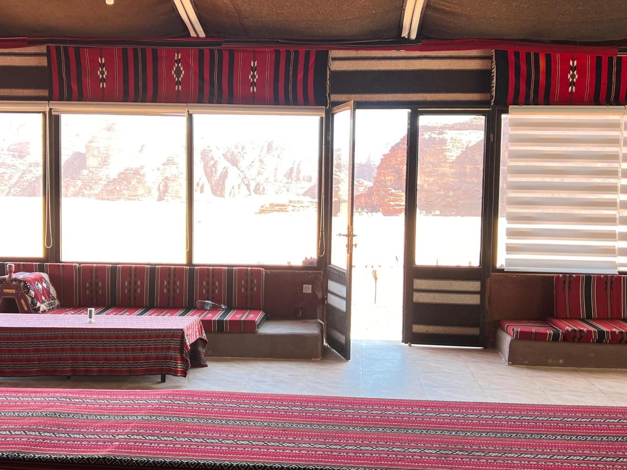 Milky Way Bedouin Camp Деревянный коттедж *